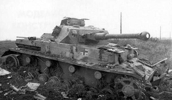 Средний танк PZ.IV. «Рабочая лошадка» Панцерваффе